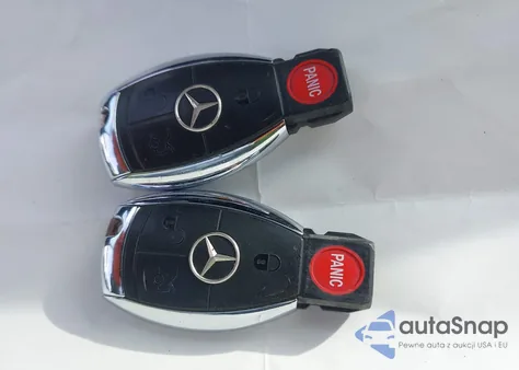 2008 Mercedes-Benz C 300 Luxury/Sport from USA, damaged, VIN WDDGF54X18R018862